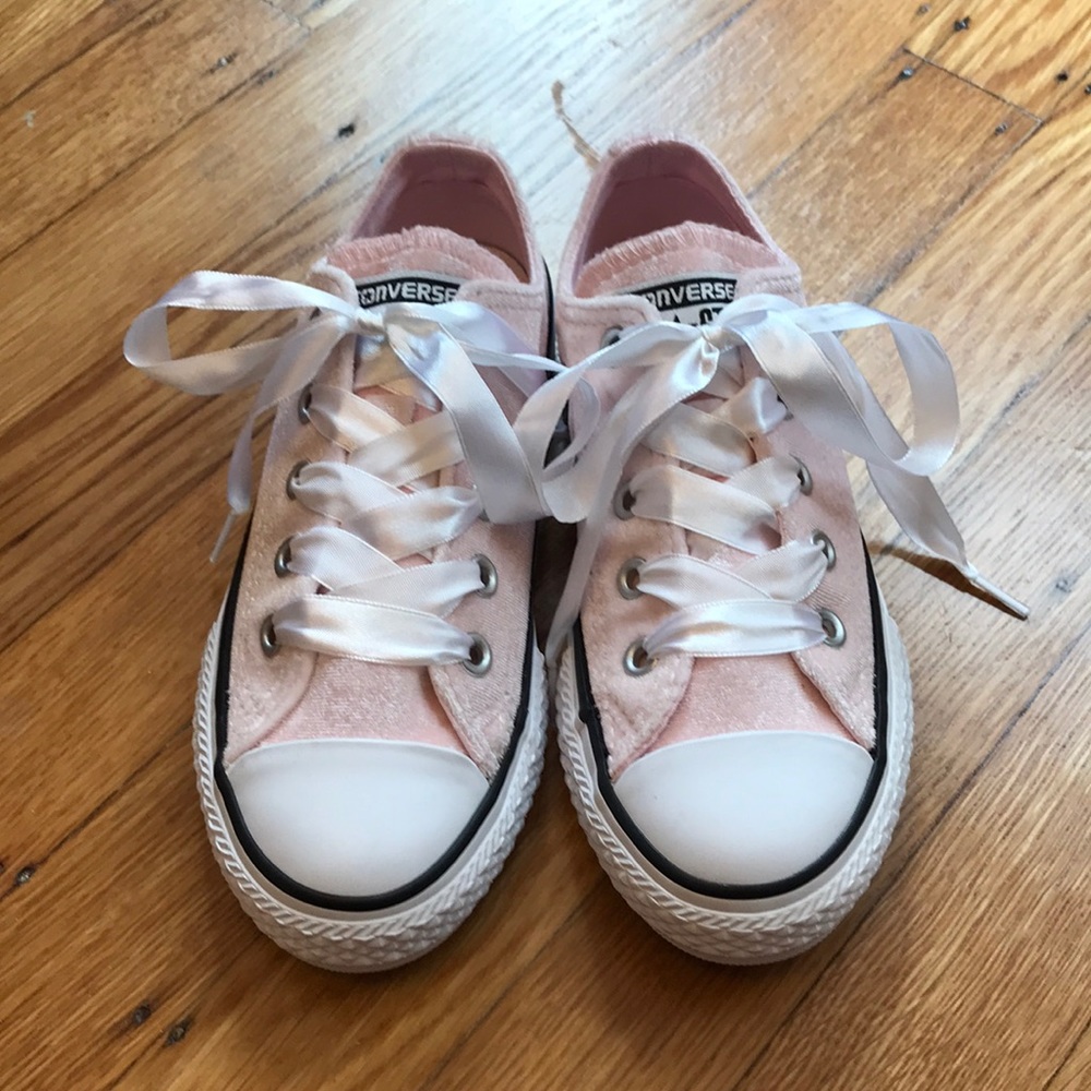 *Converse* Pink Plush w/Satin Laces